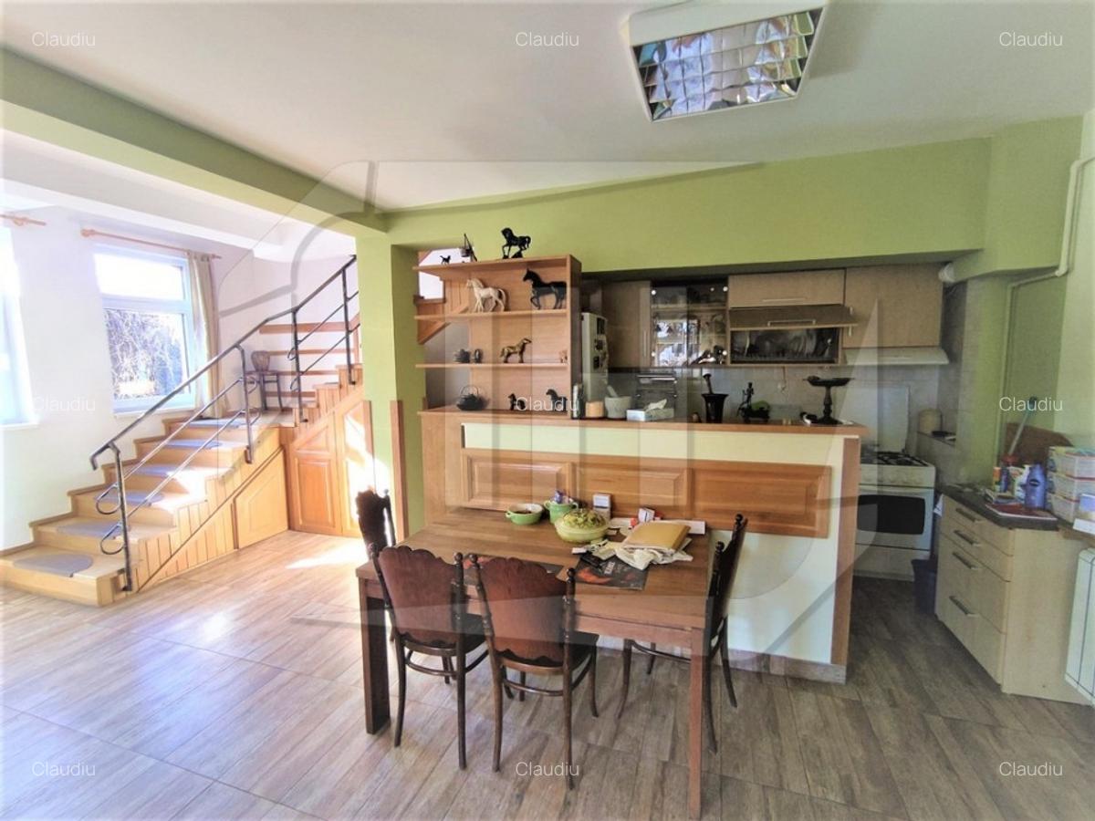 Casa individuala, 4 camere, 495 mp teren, zona Titulescu - 2