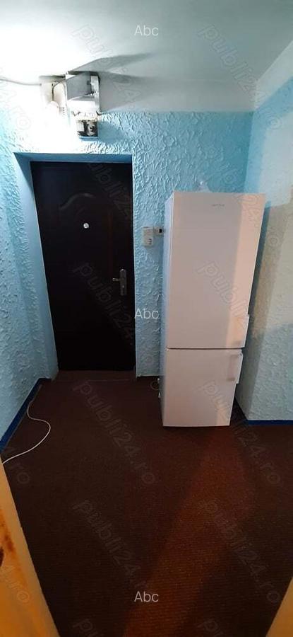 Inchiriez apartament Sebes - 3