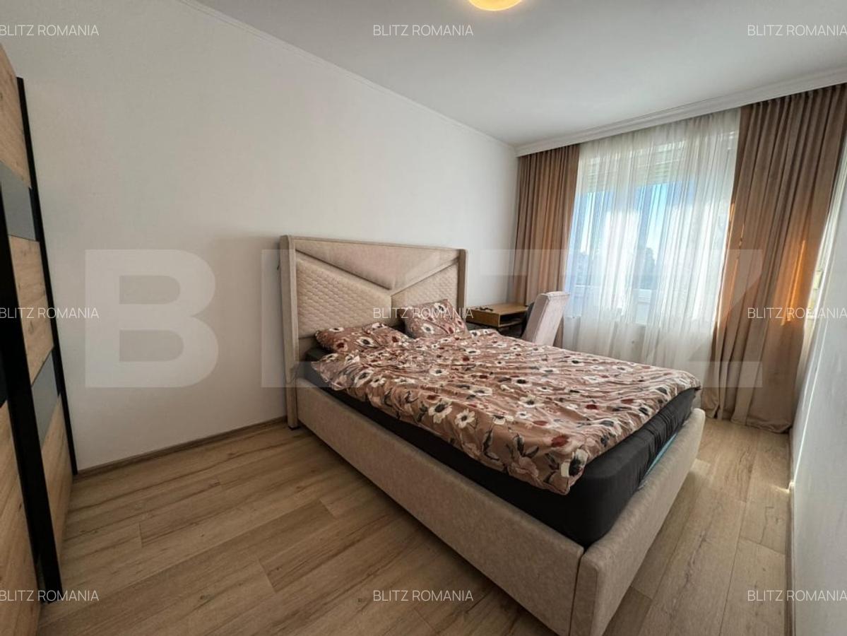 Apartament cu 3 camere decomandat, 70 mp, zona Decebal - 5