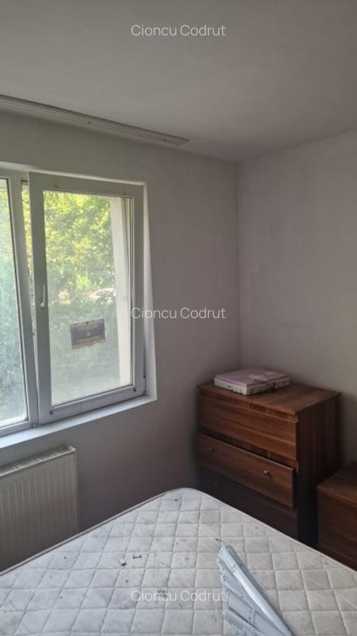Vanzare 3 camere Dristor - 11