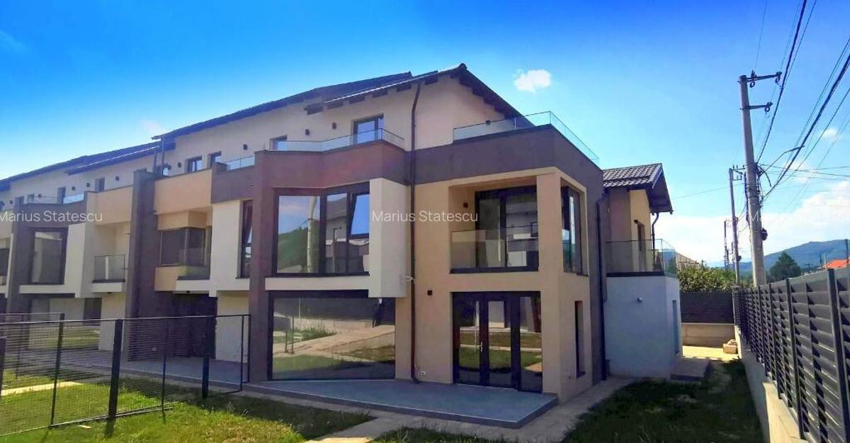 PRIMAVERII VILLAS, CARTIER PRIVAT LANGA ORAS; VILA ROSE - 2