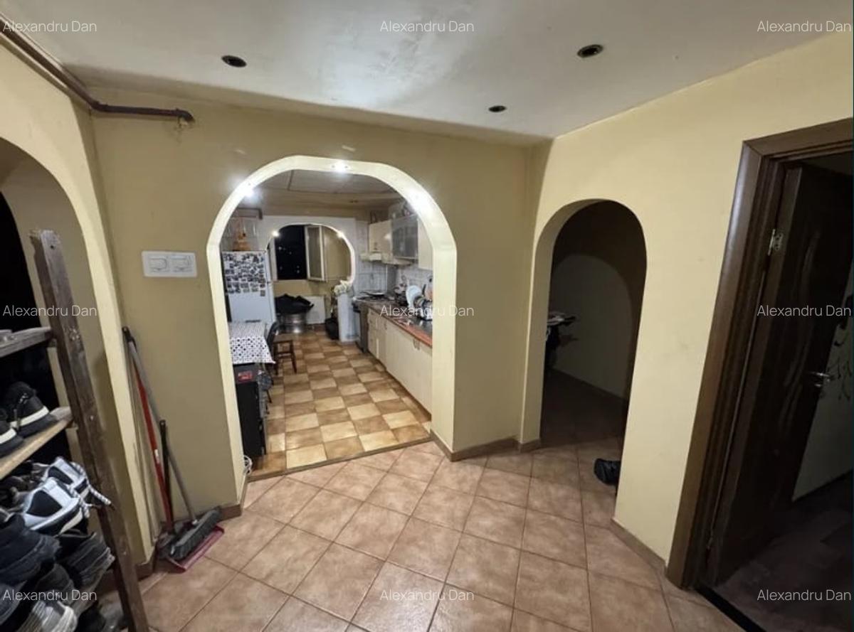 Apartament 4 camere-zona Margeanului / Calea Rahovei - 1