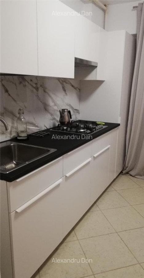 Apartament 4 camere-decomandat- Bulevardul Ferdinand / Mihai Bravu - 16