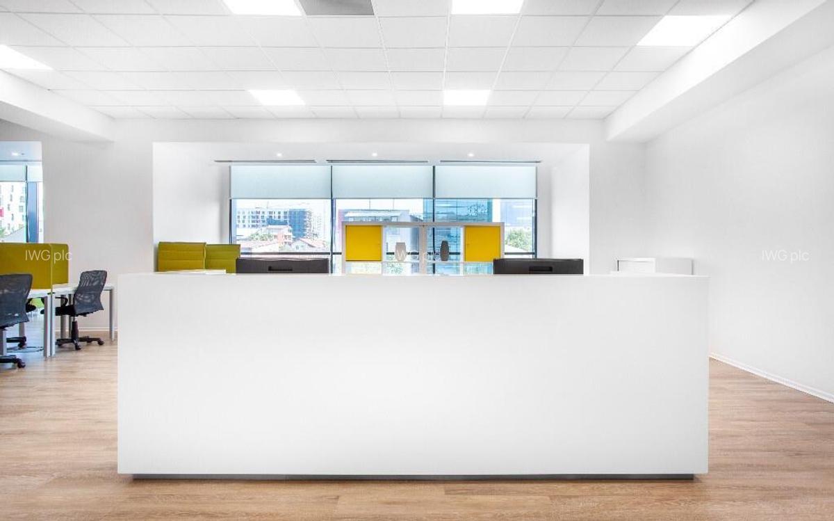 Spa?iu de birou privat pentru 2 persoane in Regus Anchor Business - 3