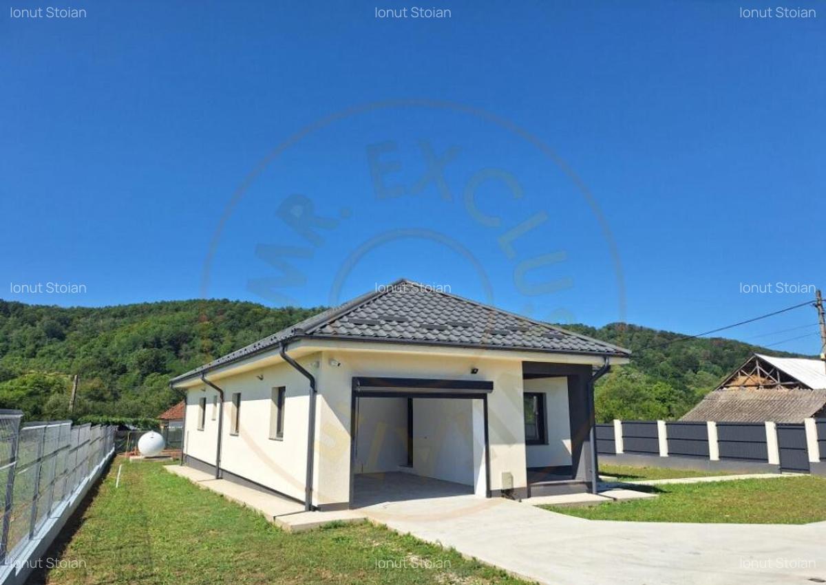 Casa de vanzare in Draganu-Arge?, priveli?te de povest - 4