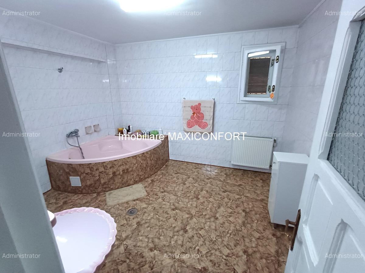 Vanzare casa D+P+1 - Imobiliare MAXICONFORT - 9