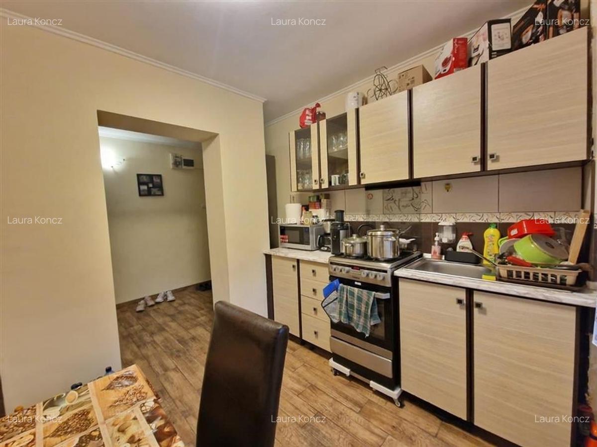 Apartament cu 2 camere semidecomandat în Rogerius - 3
