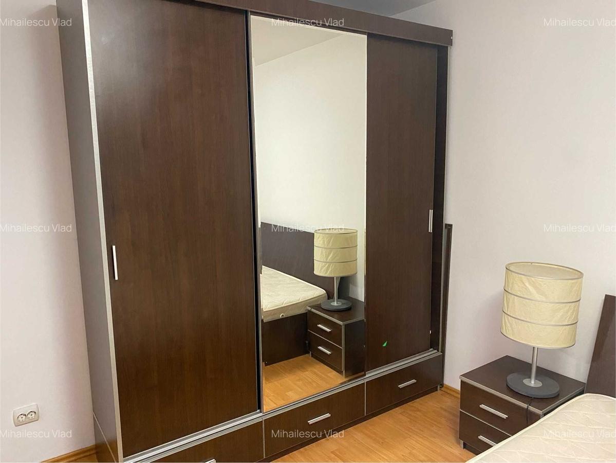 Apartament cu 2 camere decomandat în 13 Septembrie - 15