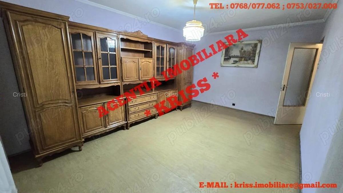 Ofer Spre Inchiriere! Apartament 3 Camere POPA ?APCA Etaj 1 Confort 1 Decomandat Semi-mobilat - 1