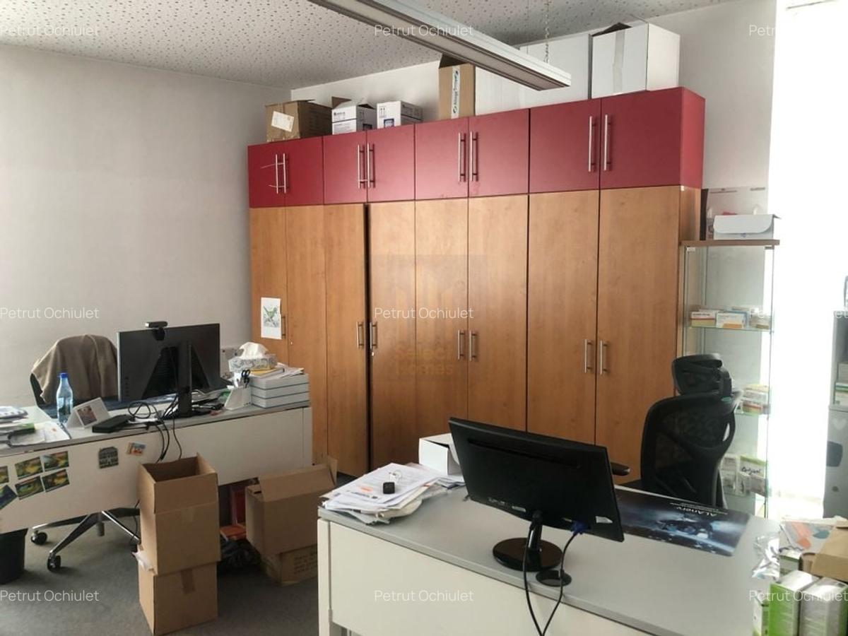Birou, 125 mp în P-ța Unirii - 3