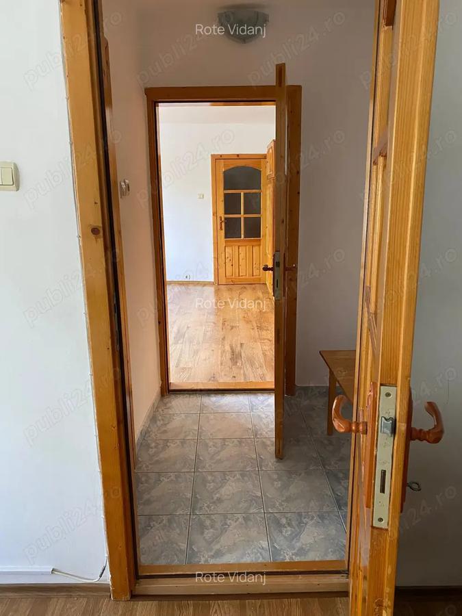 Apartament 2 camere Buziasului etaj 1 - 2