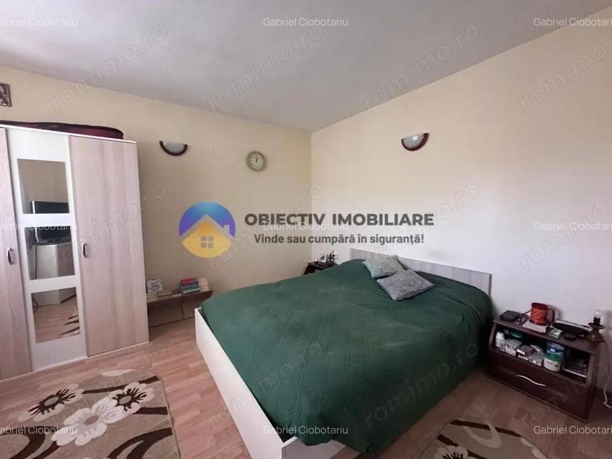 Casa + teren de vanzare - Garcina - 8