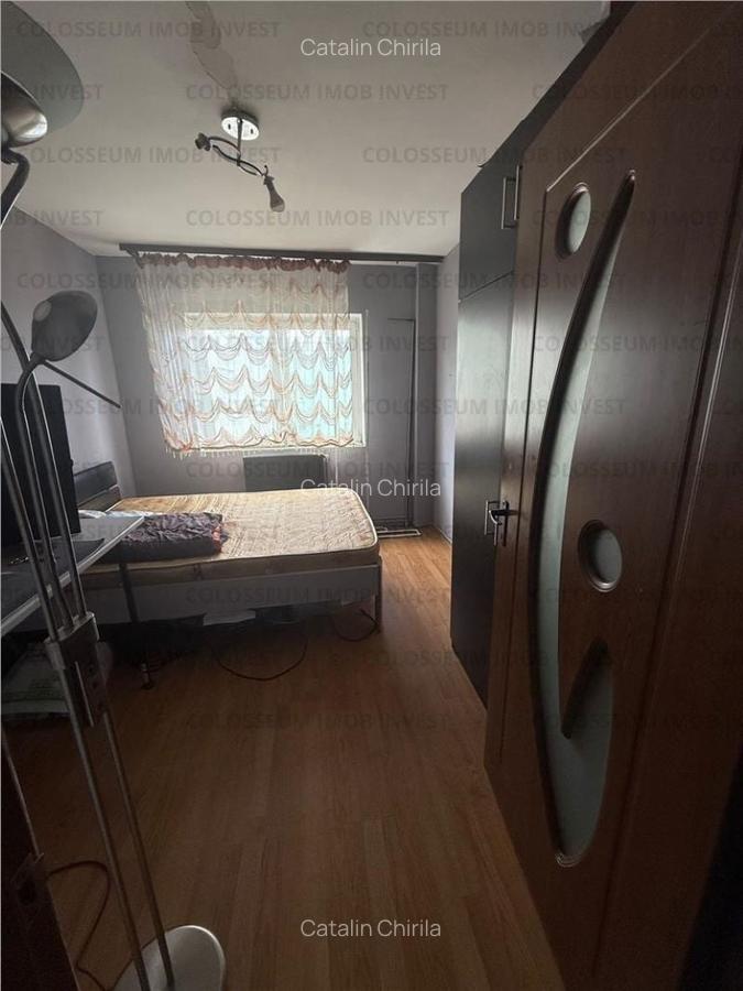 Zona Bartolomeu 2 camere decomandat etaj 3 din 4 - 7