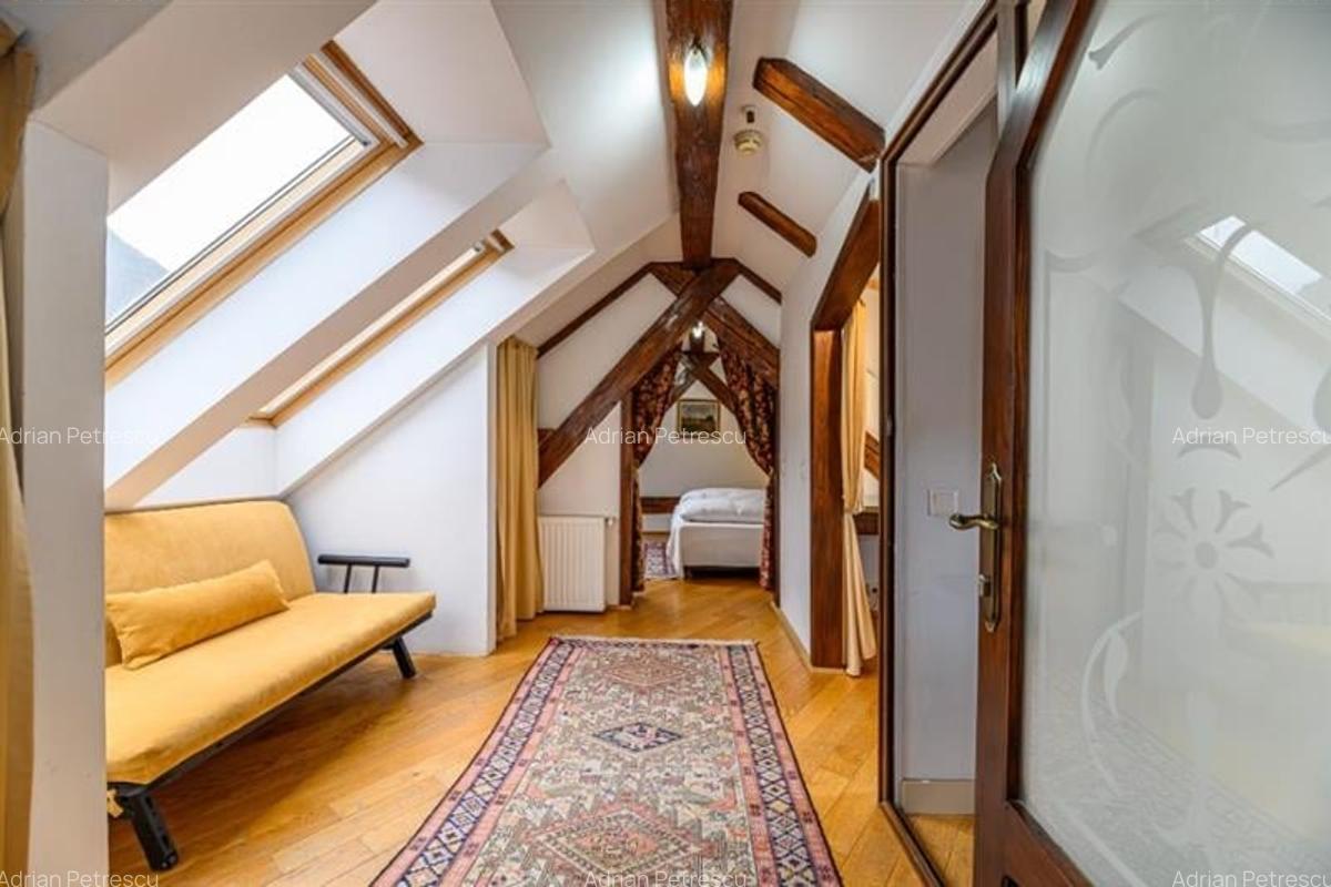 Descopera eleganta istorica si calatoreste in timp, in inima Brasovului - 23