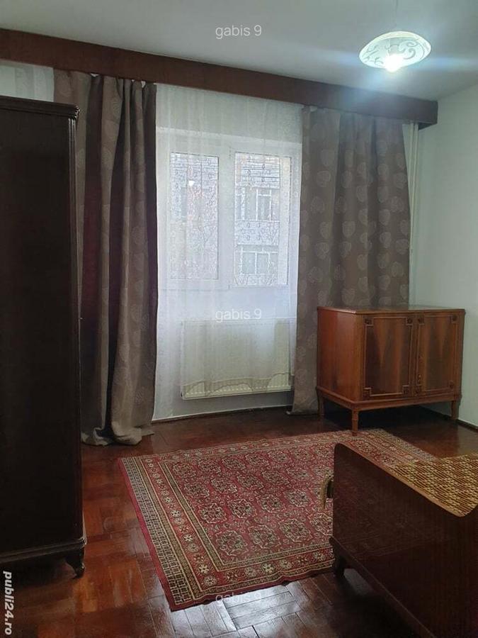 Inchiriez apartament 2 camere - 5