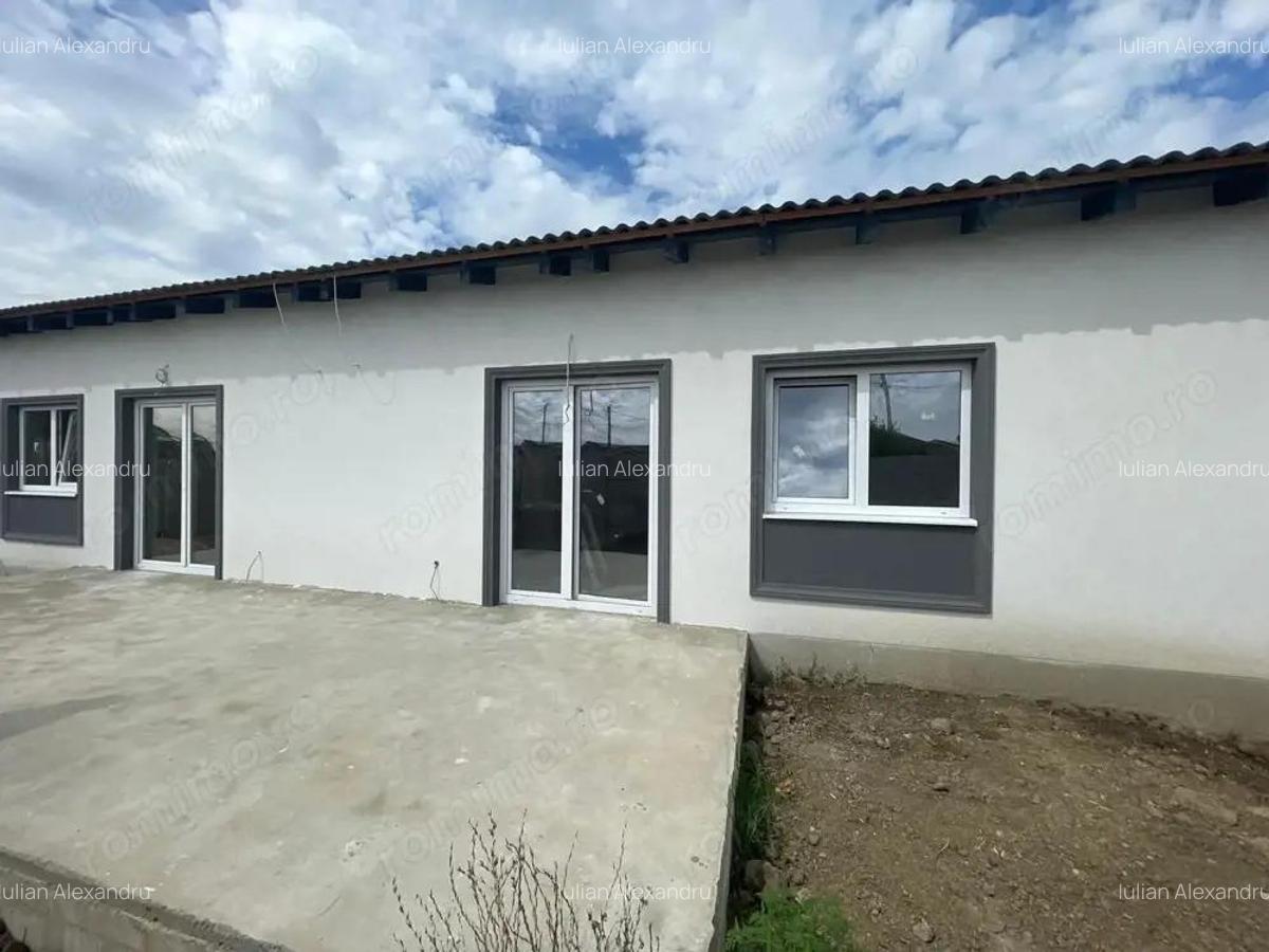 Duplex - 3 camere - ST320mp - toate utilitatile - Mosnita Veche - 10