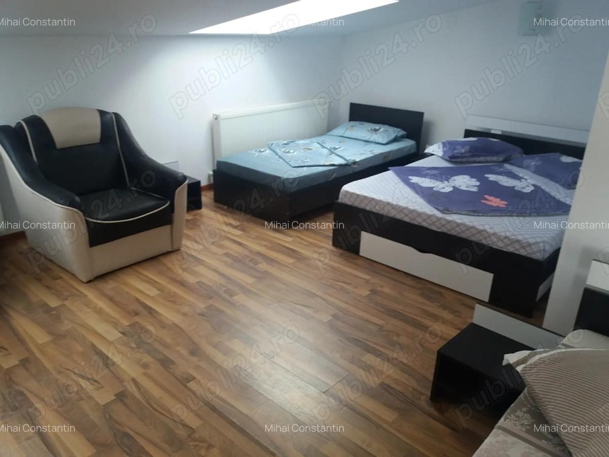 PF inchiriez Apartament Duplex 7 camere 4 bai Mamaia Nord central str. D2 - 3