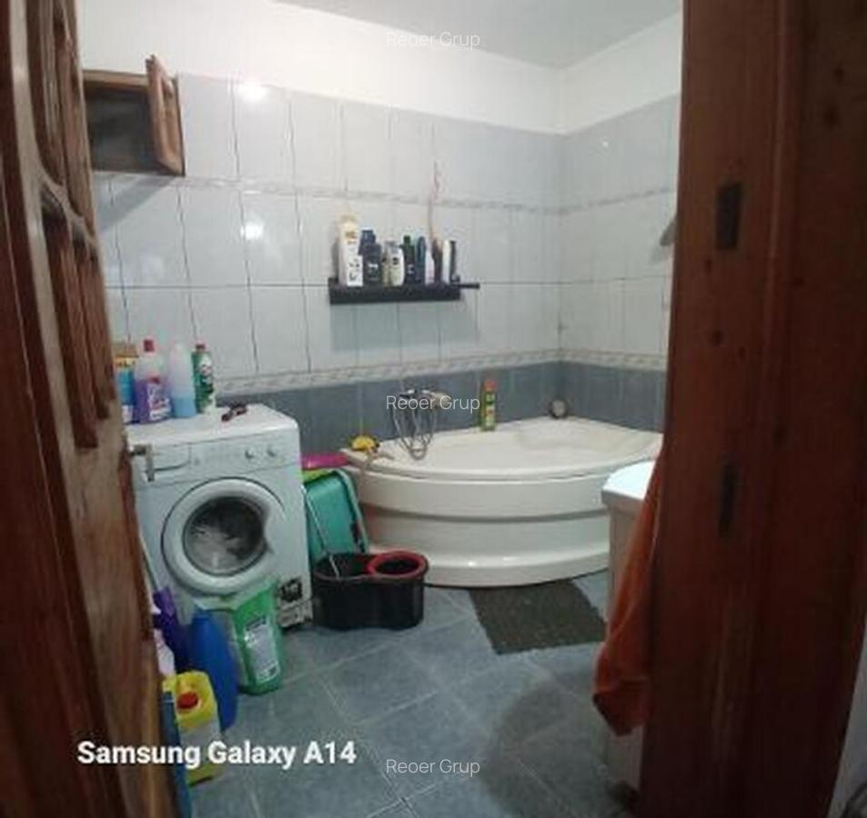 Blv BUCURESTI - casa P+1, 6cam, S-200mp - 155000 euro - 15