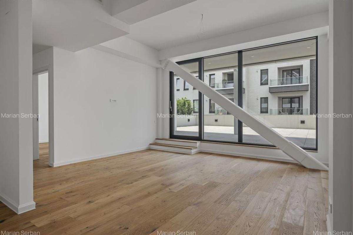 Apartament cu 3 camere decomandat în Aviației - 2