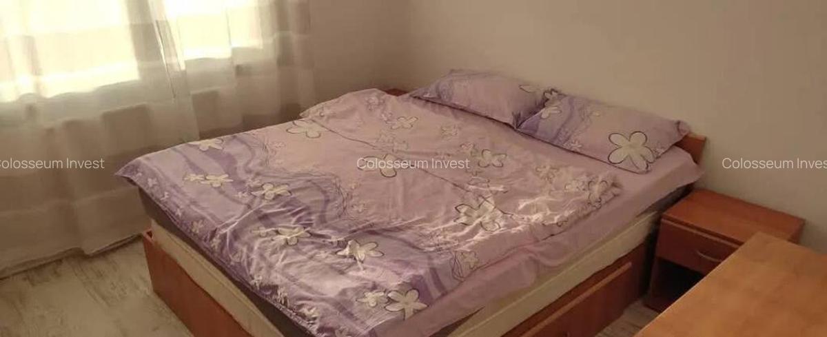 Apartament cu 2 camere,decomandat - zona Calea Bucuresti - 2