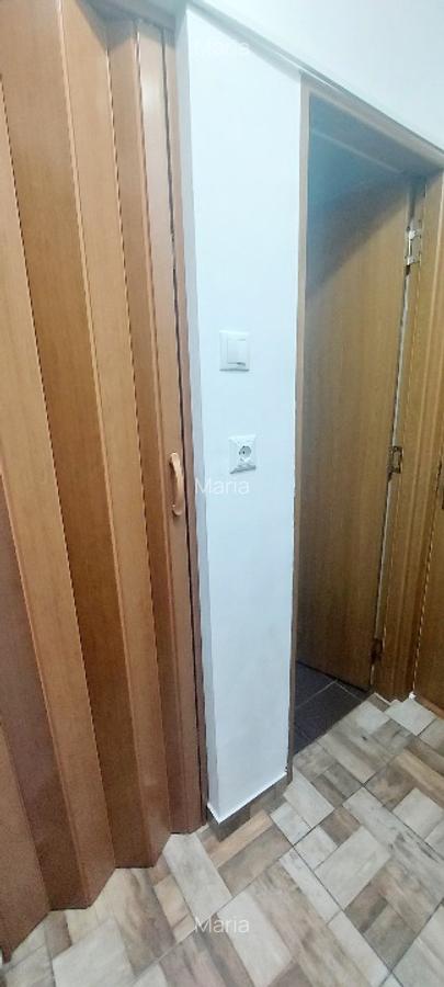 Proprietar, vând garsoniera 33 m  Univ.Constantin Brâncoveanu. Negru   Voda - 6