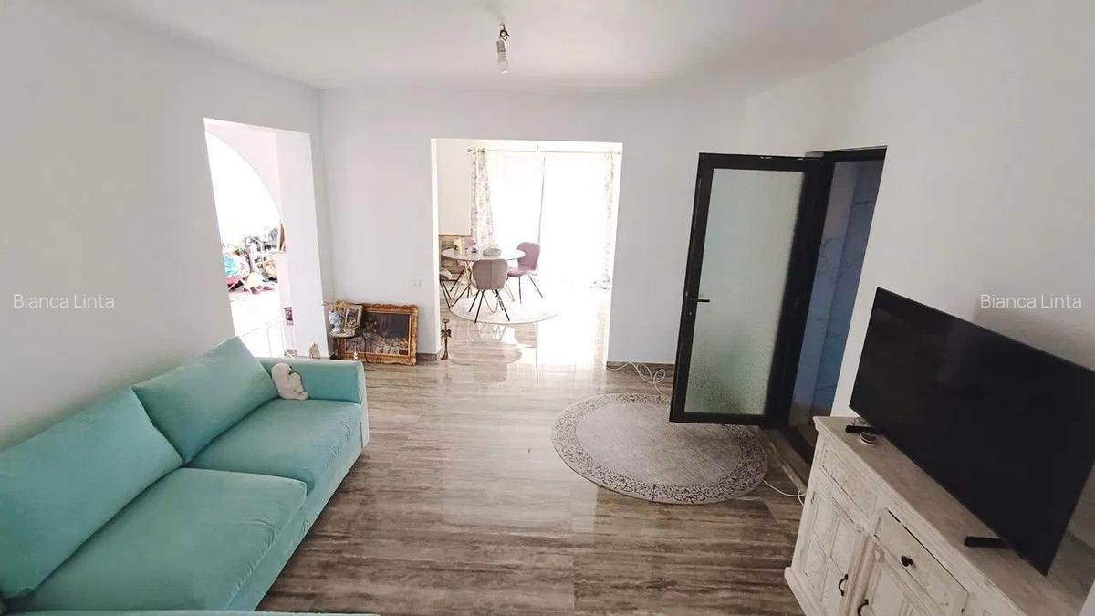 Vanzare vila rustica - 250 mp - Frumusani - 5