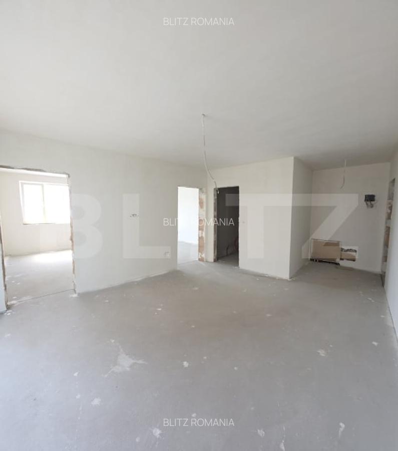 Apartament cu 3 camere decomandat în Calea Moldovei - 8