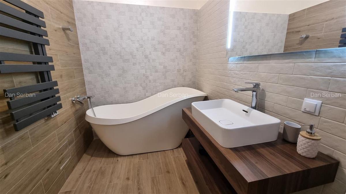 Apartament cu 3 camere decomandat, mobilat în Drumul Poienii - 16