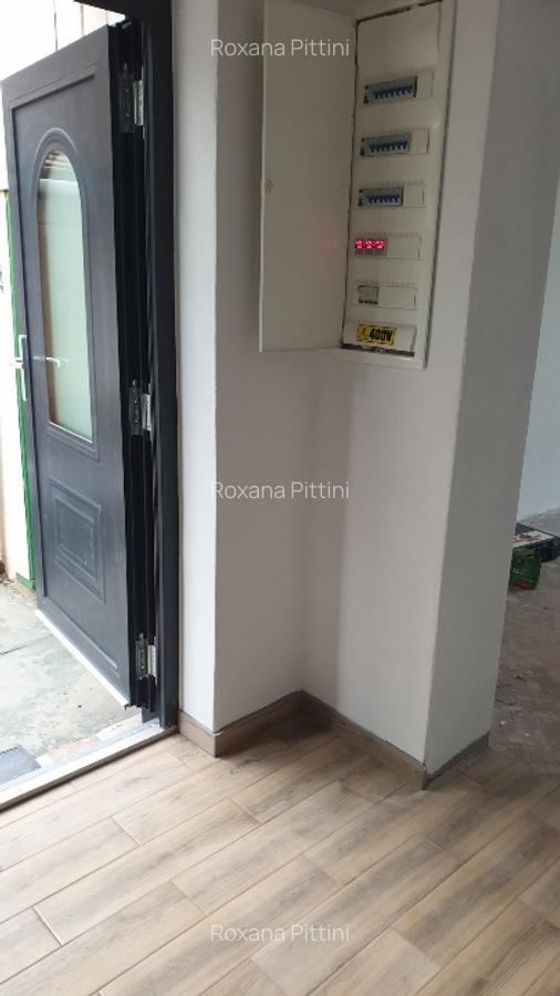 Casa complet renovata direct de la proprietar - 2