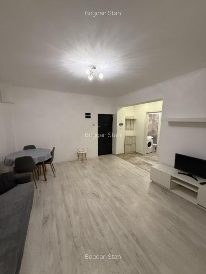Inchiriez Apartament 2 camere Militari Residence strada Tineretului - 1