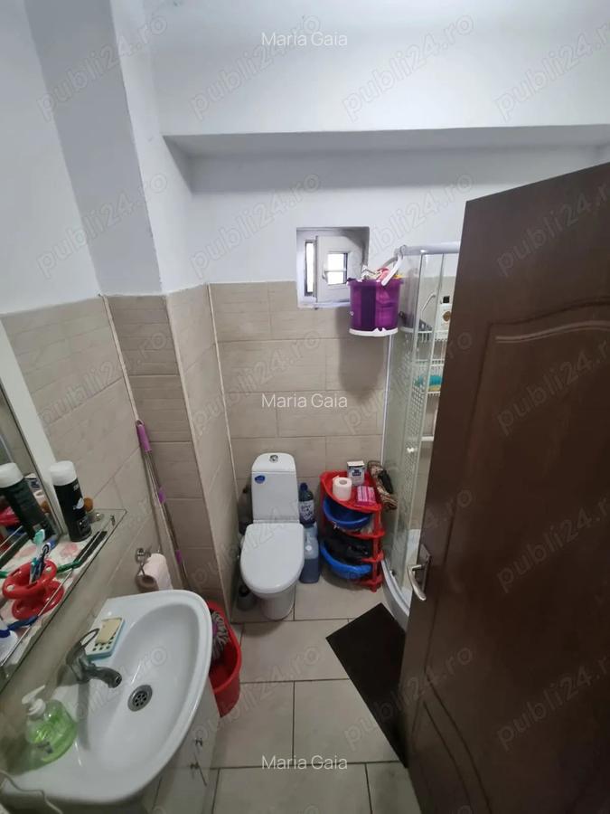 Vand apartament 3 camere, 2 bai, 1 bucatarie,2 balcoane ?i parcare curte - 3
