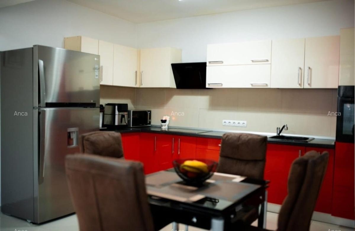 Casa pretabil doua famili - 6