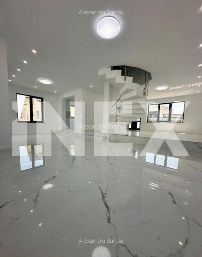 Casa spatioasa si moderna de vanzare in Trivale - panorama superba - 6