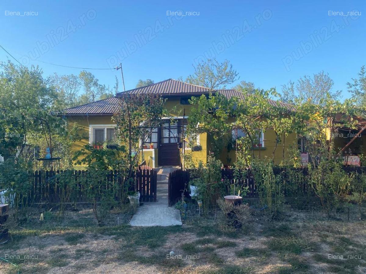 Vand casa Com Raca,jud Arges - 1