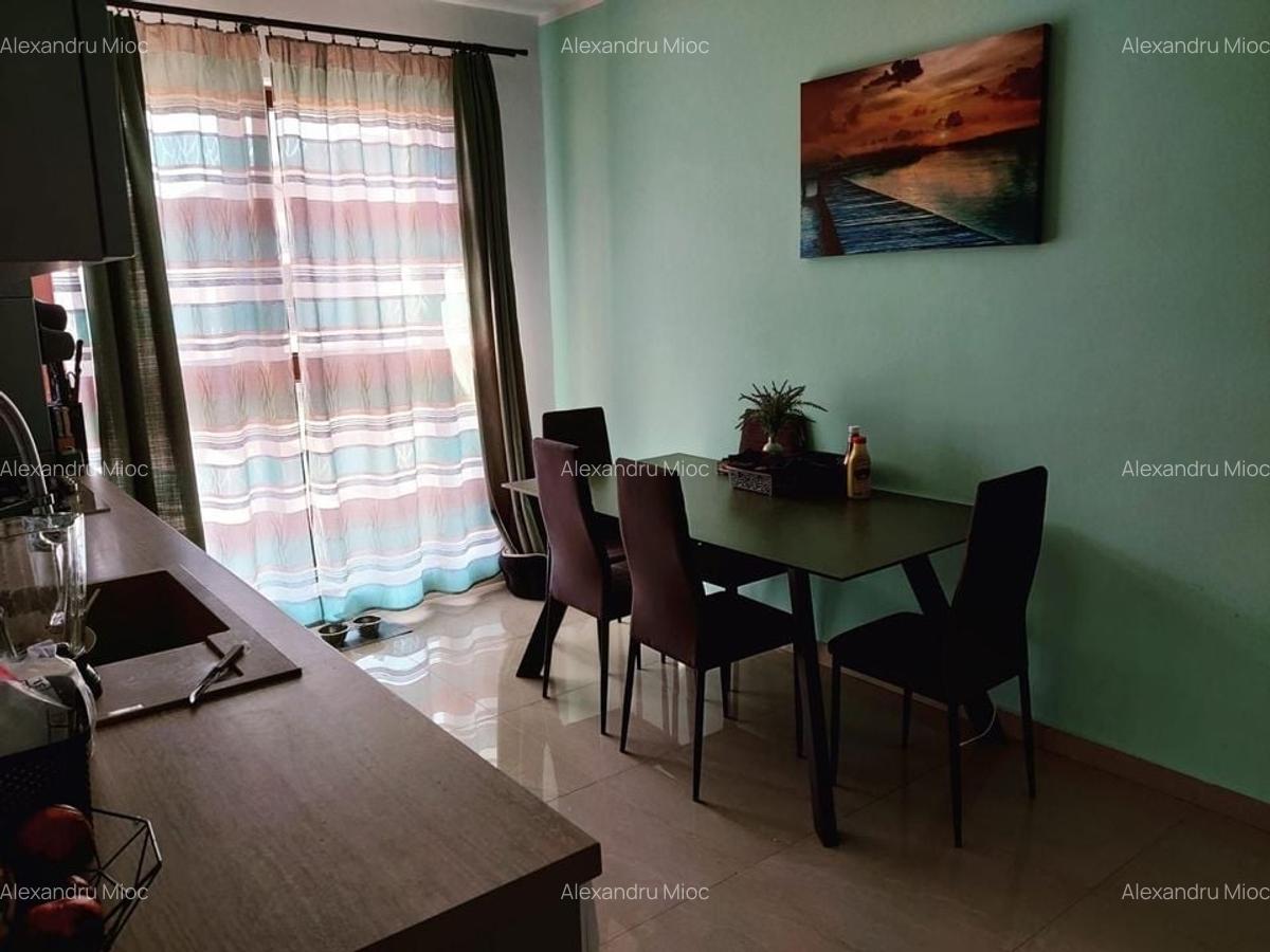 Nou. Spatios - 90 mp utili + terasa.  Complet mobilat si utilat. Langa Eso. - 8