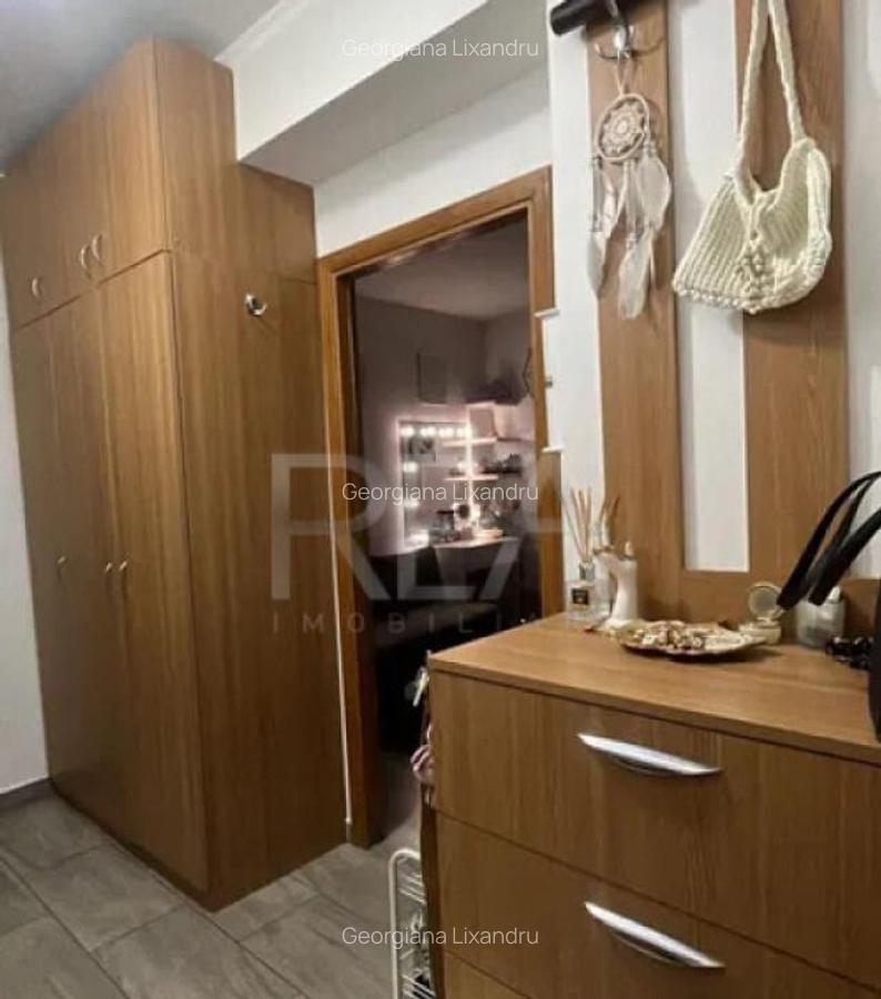2 camere + Boxa Cartier Brancusi - 3