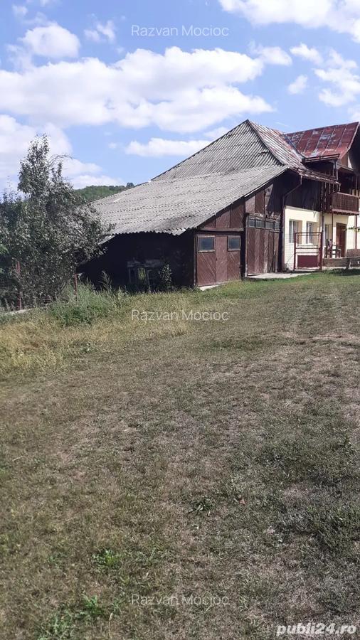 Vanzare casa + teren - 2