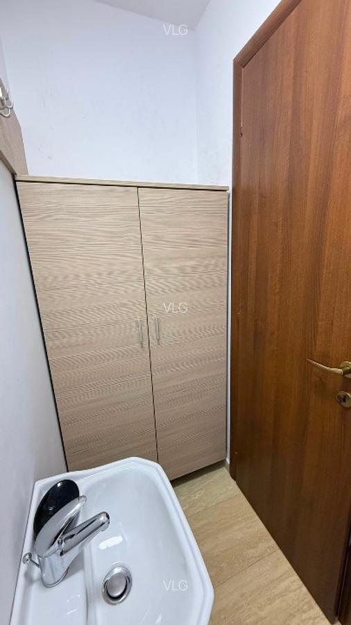 Apartament cu 3 camere decomandat în Sisești - 12