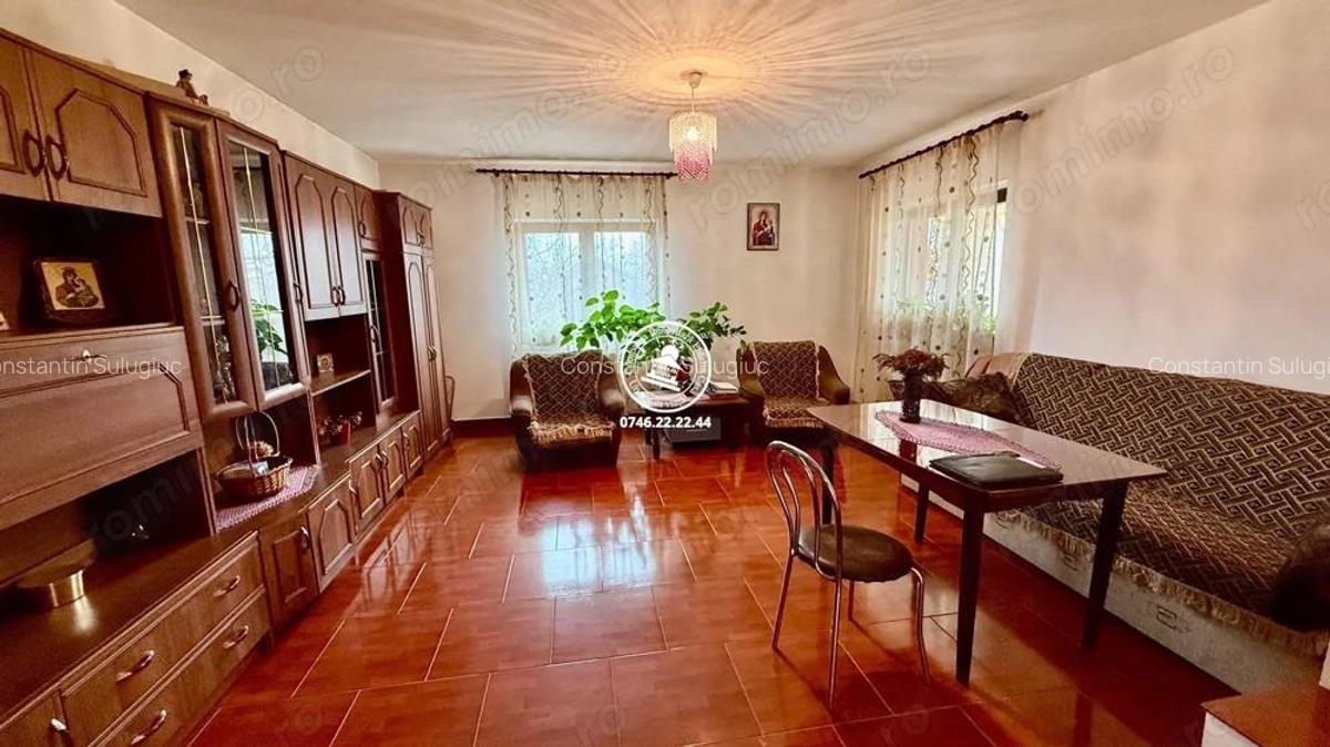 Vila de vanzare in CUG - 7