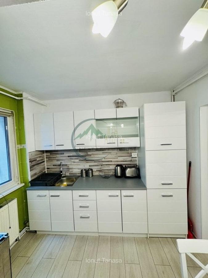 Apartament 3 camere, Astra, etaj 1 - 2