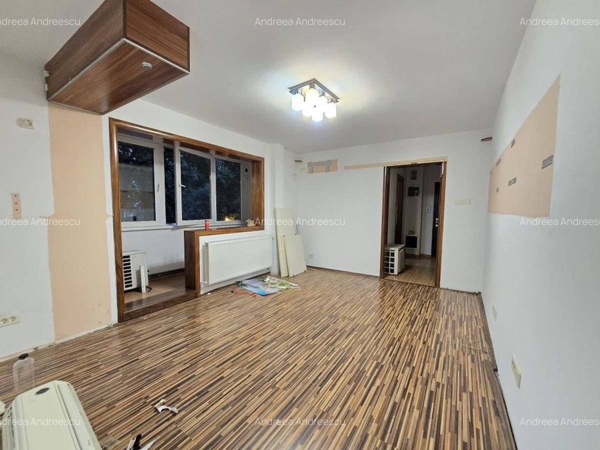 3 camere Brancoveanu Covasna centrala termica liber parcare - 3