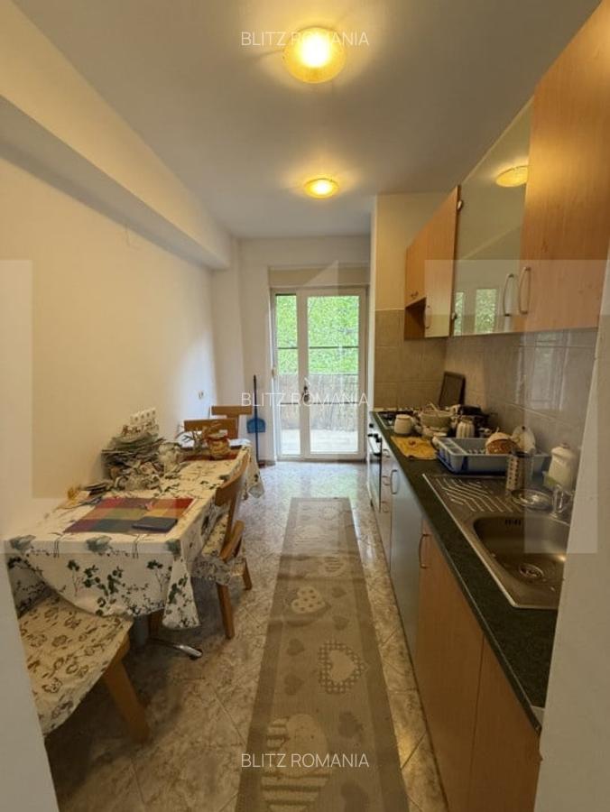 Apartament cu 3 camere decomandat, mobilat în Aradului - 3