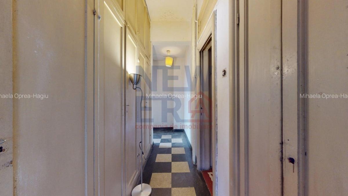 De Vanzare-Ap. Spatios si Luminos in Vila Interbelica- Bld Mircea Voda - 16 De Vanzare-Ap. Spatios si Luminos in Vila Interbelica- Bld Mircea Voda - 16