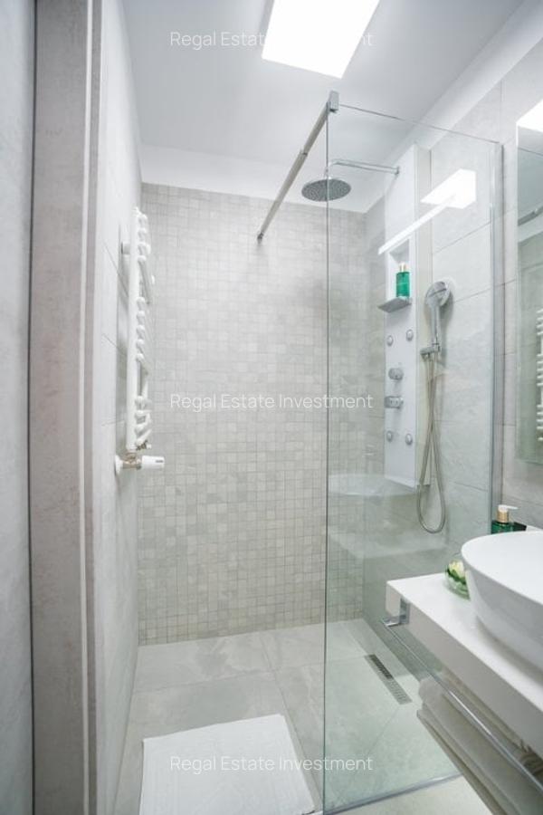 NOU Studio Lux ! Piața Alba Iulia Decebal Unirii Sector 3 - 6