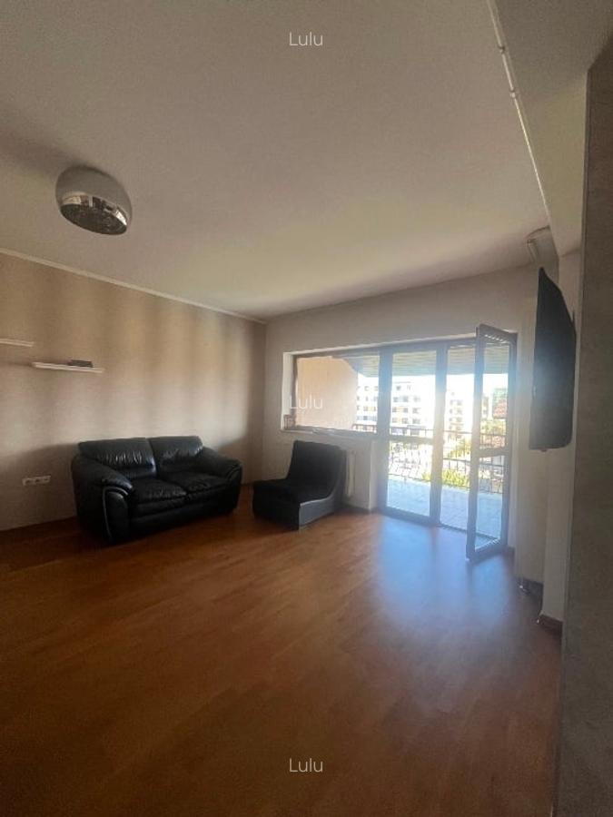 Apartament  3 camere mansarda - 2
