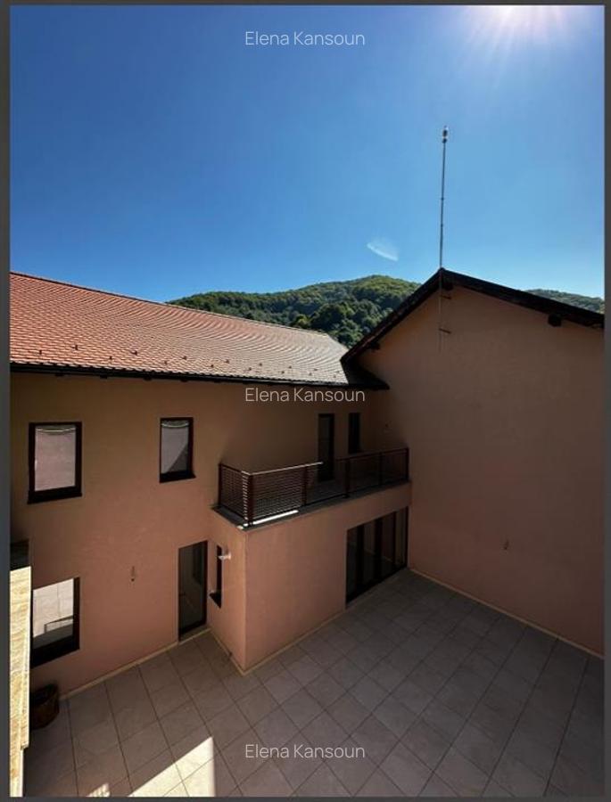 Penthouse de lux Schei loc de parcare si lift - 11
