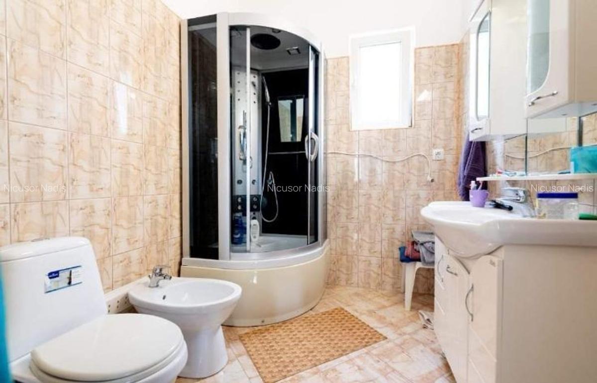 Casă de vânzare în PALEU - 8