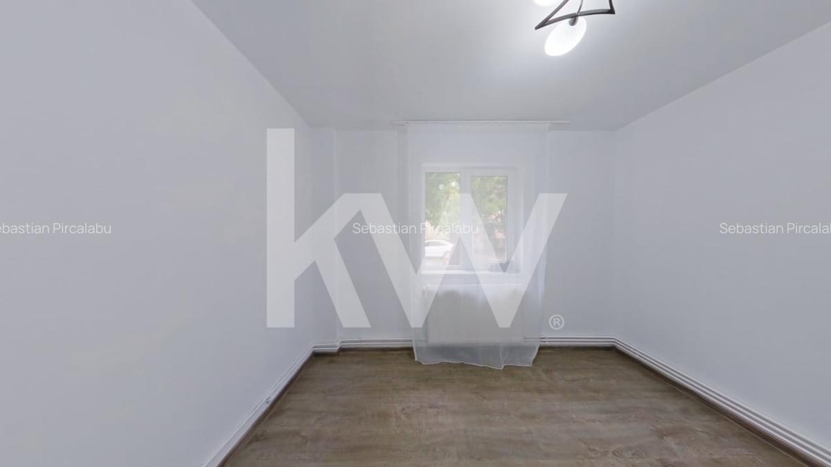 Apartament 2 camere renovat, acces dublu- Centrul Civic, str. Mircea cel Batran - 12