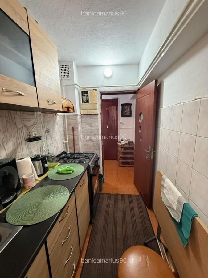 Apt 3 camere,45 mp, zona mall Tg Jiu - 3