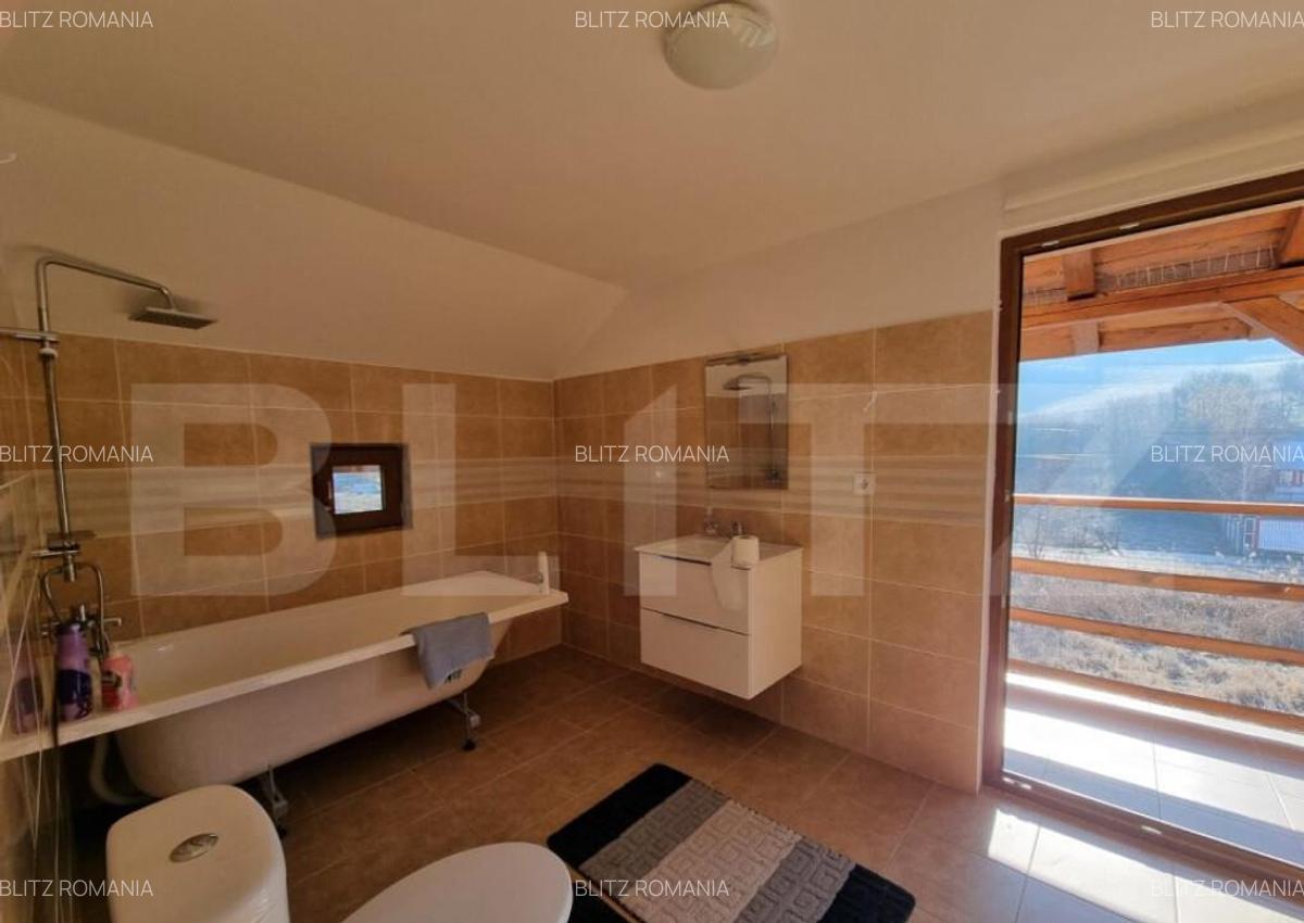 Casa individuala, 195 mp, 6300 mp teren, zona Jucu - 8